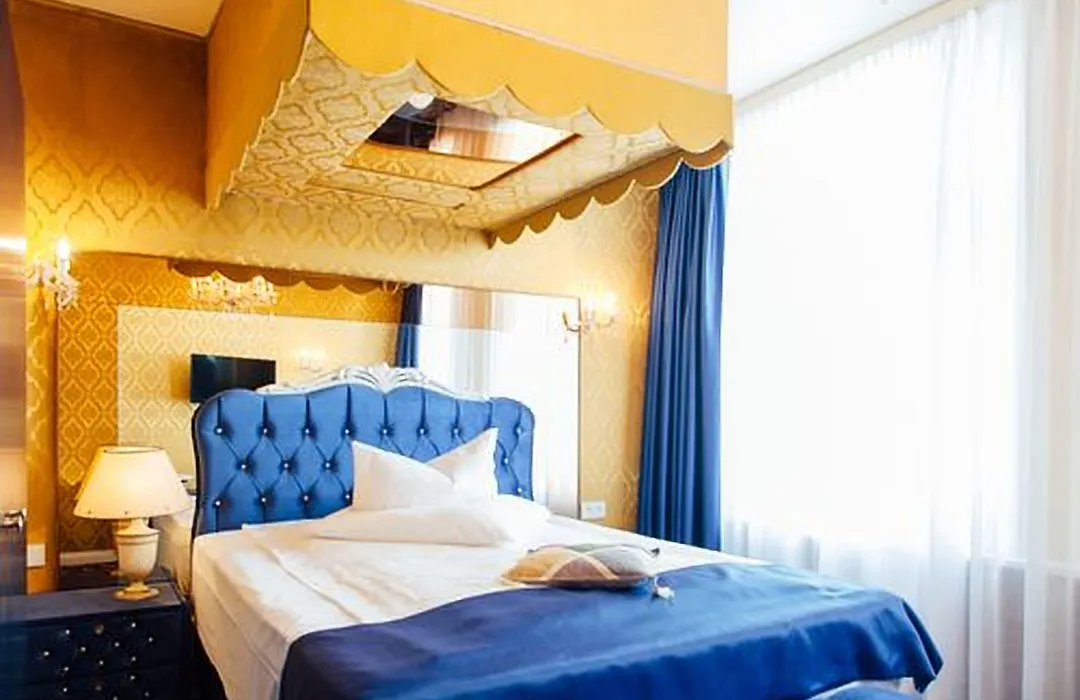 Hotel Village-1